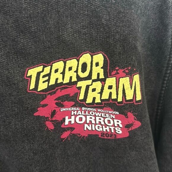 Universal Studios Mens Black Terror Tram Halloween Horror Nights 2023 Hoodie Siz - Picture 7 of 9
